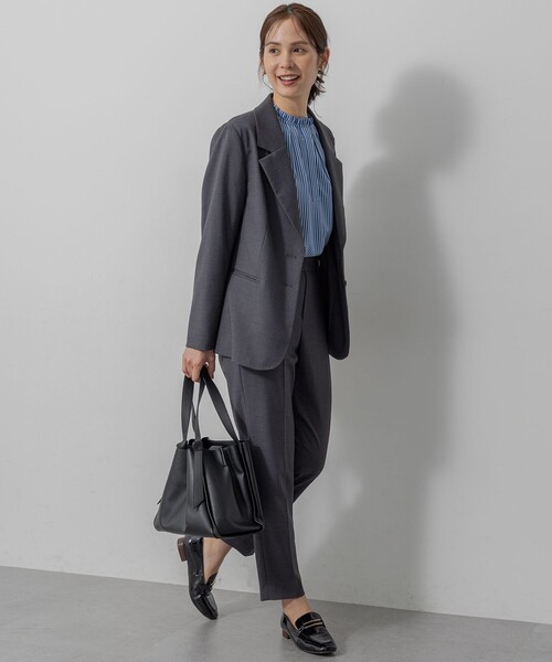 組曲（クミキョク）の「ハンサムツイル ジャケット（テーラードジャケット・レディース・グレー系/ブラック系/ベージュ系・S2）」の14枚目の写真