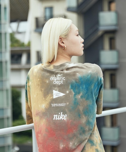 ナイキ スポーツウェア ウィメンズ オーバーサイズド Tシャツ