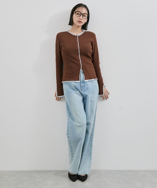 VIS(ビス)の「【WEB/一部店舗限定】配色メローバイカラーカーディガン(カーディガン/ボレロ・レディース・ベージュ/ダークブラウン/ブラック/グレー・FREE)」の9枚目の写真