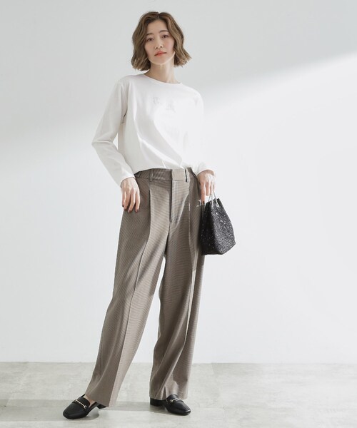 grove(グローブ)の「【UVカット】ロゴアソートベーシックロンT(Tシャツ/カットソー・レディース・ダークグレー/ホワイト系3/ネイビー系/オフホワイト・02/03/01/04/05)」の19枚目の写真