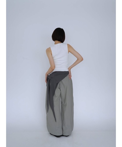 Uenui(ウニュイ)の「ultra wide drawstring pants(その他パンツ・レディース・グレー/ブラック・FREE)」の17枚目の写真