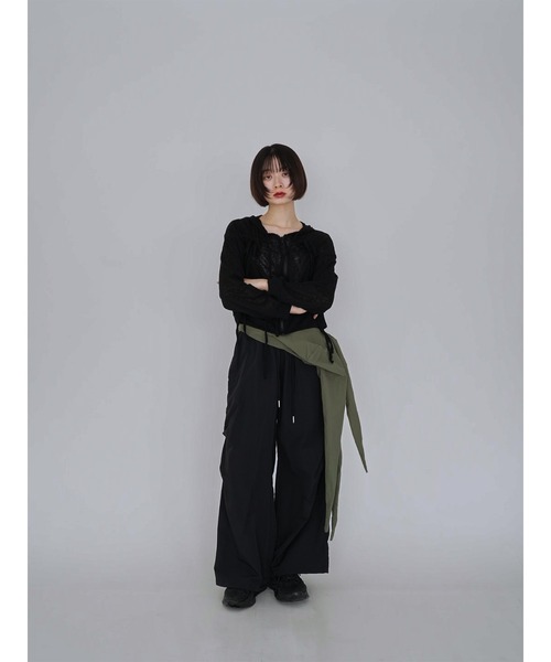 Uenui(ウニュイ)の「ultra wide drawstring pants(その他パンツ・レディース・グレー/ブラック・FREE)」の8枚目の写真