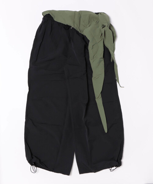 Uenui(ウニュイ)の「ultra wide drawstring pants(その他パンツ・レディース・グレー/ブラック・FREE)」の10枚目の写真