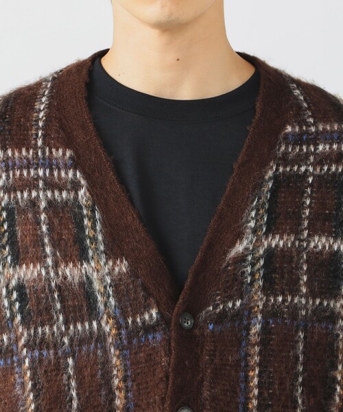 BEAMS HEART（ビームスハート）の「【ユニセックス】シャギータッチ Vネックカーディガン（カーディガン/ボレロ・メンズ・ブルー/ブラウン・LARGE/MEDIUM/SMALL）」の13枚目の写真