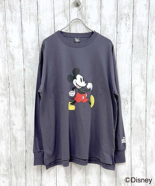 Disney（ディズニー）の「メンズ MICKEY MOUSE ミッキー オーバーサイズ ロンT（Tシャツ/カットソー・メンズ・グレー系その他/オフホワイト/杢グレー/チャコールグレー/ダークグリーン/ホワイト系その他2/ホワイト系その他/ベージュ系その他/ホワイト系その他3/オレンジ/ベージュ/ネイビー/グレー系その他2/グレー系その他3/グリーン系その他/グレー系その他4・M/L/XL）」の8枚目の写真