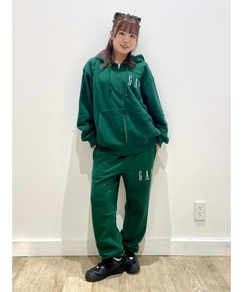 30th アニバーサリー ヘビーウェイト GAPロゴ ジップアップパーカー Gap公式オンラインストア | 30th アニバーサリー ヘビーウェイト