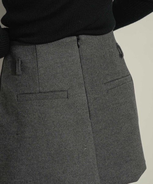 NEUNA（ヌナ）の「セミフレアミニスカパン（スカート・レディース・グレー/ブラック/アイボリー・FREE/LARGE）」の7枚目の写真