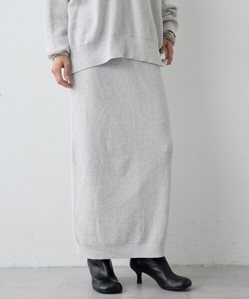 HERITANOVUM（ヘリテノーム）の「【HERITANOVUM】ワッフルタイトスカート（スカート・レディース・ライトグレー/モカ・FREE）」の4枚目の写真