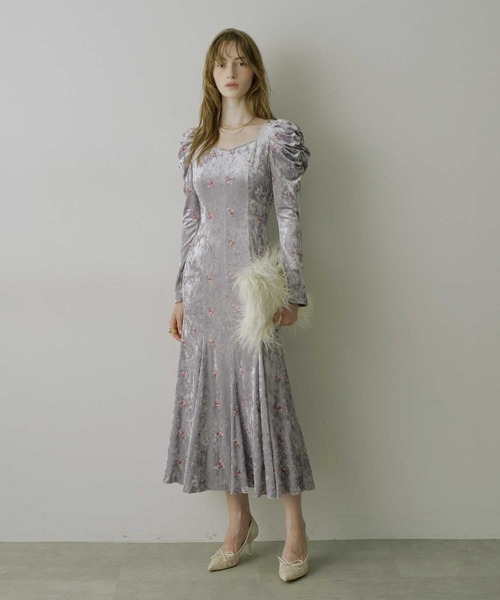 HEIREN】小花刺繍入りベロアドレス（ドレス）｜HEIREN（ヘイレーン）の