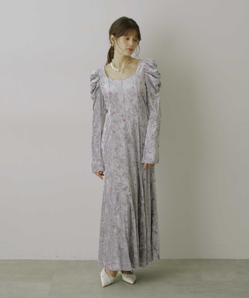 HEIREN】小花刺繍入りベロアドレス（ドレス）｜HEIREN（ヘイレーン）の