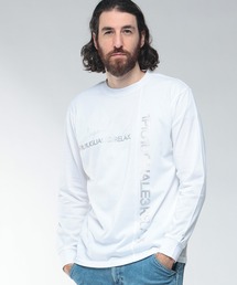 1piu1uguale3 RELAX | 1PIU1UGUALE3 RELAX (ウノ ピュ ウノ ウグァーレ トレ リラックス) アシンメトリー ロゴ ラインストーン仕様 クルーネック 長袖 Tシャツ 1PRUST25156SZ(Tシャツ/カットソー)