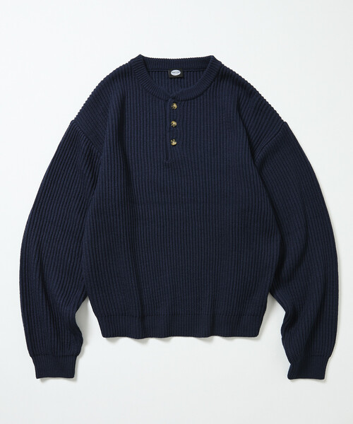 FREAK'S STORE（フリークスストア）の「限定展開 リラックスフィット 畦編み ヘンリーネック ニット（ニット/セーター・メンズ・レッド/イエロー/ネイビー/グリーン/チャコールグレー/ブラック・LARGE/MEDIUM/SMALL）」の15枚目の写真