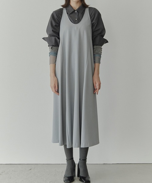 LE CIEL BLEU（ルシェルブルー）の「スリーブレスツイルAラインドレス / Sleeveless Twill A-line Dress（ワンピース・レディース・ライトブルー/ブラック・36）」の6枚目の写真