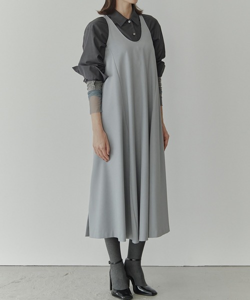 LE CIEL BLEU（ルシェルブルー）の「スリーブレスツイルAラインドレス / Sleeveless Twill A-line Dress（ワンピース・レディース・ライトブルー/ブラック・36）」の5枚目の写真