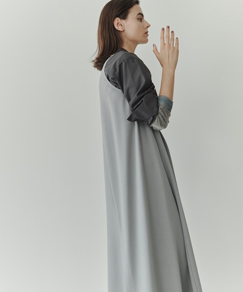 LE CIEL BLEU（ルシェルブルー）の「スリーブレスツイルAラインドレス / Sleeveless Twill A-line Dress（ワンピース・レディース・ライトブルー/ブラック・36）」の3枚目の写真
