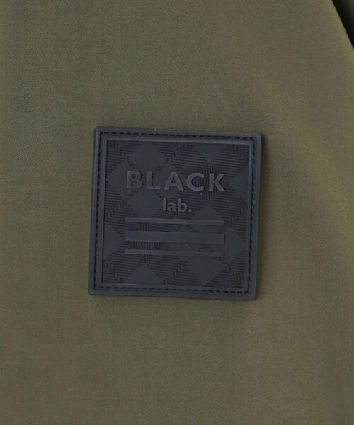 BLACK LABEL CRESTBRIDGE（ブラックレーベル・クレストブリッジ）の「【BLACK lab.】Octa(R)ライニングインサレーションM-65（ブルゾン・メンズ・グリーン系その他7/ブラック・L/M/XL）」の22枚目の写真