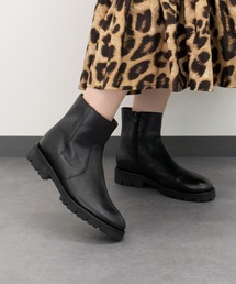 【INTER-CHAUSSURES】ラウンドトウ厚底ショートブーツ(I53018)