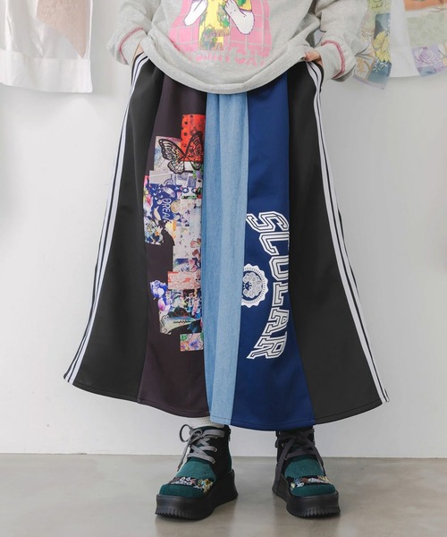 ScoLar（スカラー）の「ScoLar(スカラー) ロゴコラージュ柄 デニム×ジャージ切替スカート（スカート・レディース・グレー/ブラック・MEDIUM）」の2枚目の写真