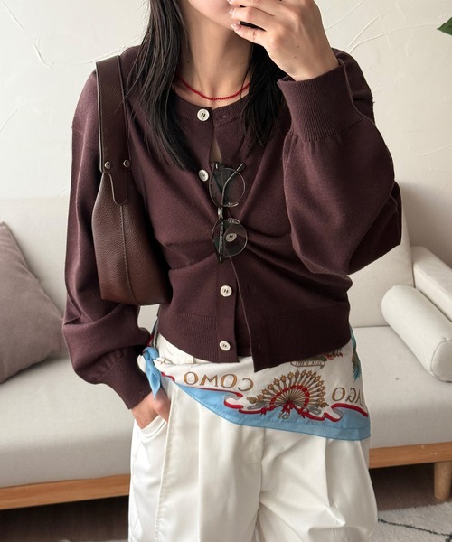MUHET(ミュエータ)の「【set item】tank top & crew neck cardigan / タンクトップ&カーディガンセット(カーディガン/ボレロ・レディース・チャコールグレー/ネイビー/ピンク/ブラウン・FREE)」の13枚目の写真