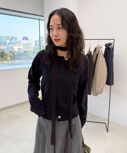 MUHET(ミュエータ)の「【set item】tank top & crew neck cardigan / タンクトップ&カーディガンセット(カーディガン/ボレロ・レディース・チャコールグレー/ネイビー/ピンク/ブラウン・FREE)」の8枚目の写真