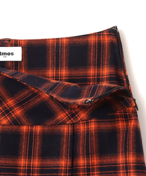 atmos pink(アトモスピンク)の「atmos pink Plaid Tiered Skirt / アトモス ピンク プレイド ティアード スカート(スカート・レディース・オレンジ/グリーン/ブラック・S/M)」の7枚目の写真
