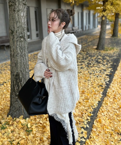 LAULEN(ローレン)の「low gauge hooded shawl knit cardigan /ローゲージフード付きショールニットカーディガン(カーディガン/ボレロ・レディース・オートミール/ダークグレー・FREE)」の1枚目の写真