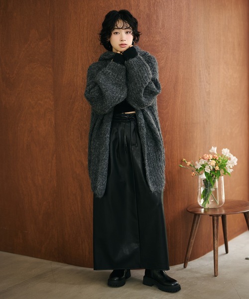 LAULEN(ローレン)の「low gauge hooded shawl knit cardigan /ローゲージフード付きショールニットカーディガン(カーディガン/ボレロ・レディース・オートミール/ダークグレー・FREE)」の15枚目の写真