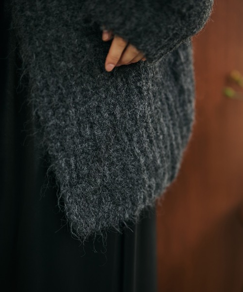LAULEN(ローレン)の「low gauge hooded shawl knit cardigan /ローゲージフード付きショールニットカーディガン(カーディガン/ボレロ・レディース・オートミール/ダークグレー・FREE)」の18枚目の写真