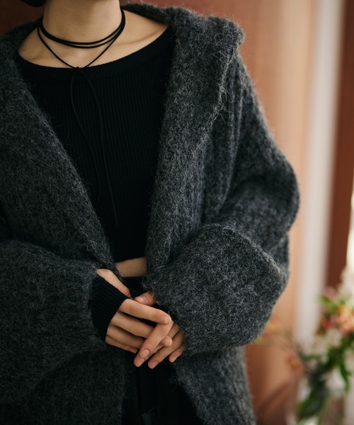 LAULEN(ローレン)の「low gauge hooded shawl knit cardigan /ローゲージフード付きショールニットカーディガン(カーディガン/ボレロ・レディース・オートミール/ダークグレー・FREE)」の19枚目の写真
