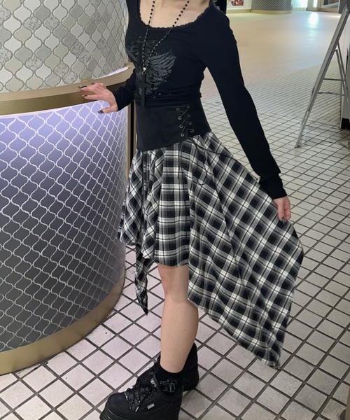 .KOM(ドットコム)の「A'GEM/9 × .kom 『.KOM/ドットケーオーエム』 Lace-Up Waist Switch Check Skirt/レースアップ ウエスト切り替え チェック柄スカート(スカート・レディース・ブラック/ブラウン・S)」の1枚目の写真