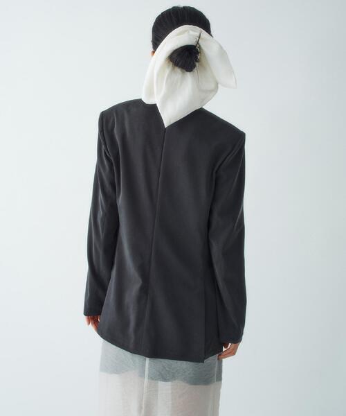CODE A(コードエー)の「power shollder mini dress(ワンピース・レディース・スミクロ/ホワイト・00)」の12枚目の写真