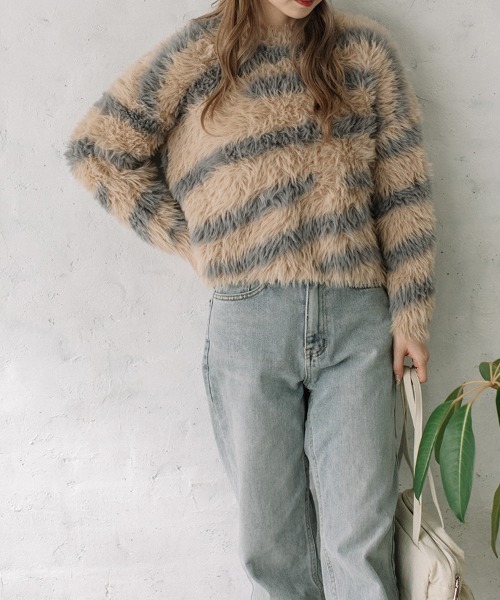 Flugge（フラッジー）の「ニュアンス柄シャギーニット（ニット/セーター・レディース・ベージュ・FREE）」の3枚目の写真