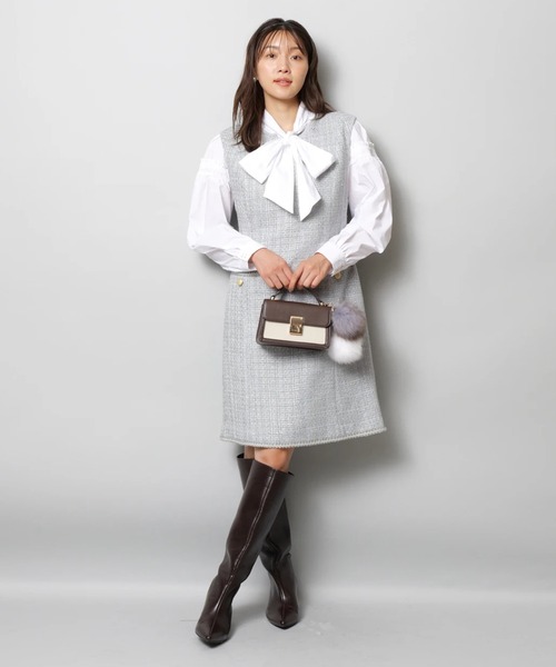 JUSGLITTY（ジャスグリッティー）の「シャツボウタイブラウス（シャツ/ブラウス・レディース・ブルー/ホワイト・1/2）」の3枚目の写真