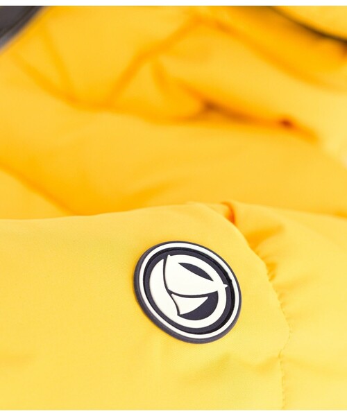 PETIT BATEAU（プチバトー）の「中綿入りフードジャケット（ダウンジャケット/コート・キッズ・ライトイエロー/ライトピンク/ネイビー/グリーン・6YEAR/8YEAR/10YEAR/12YEAR）」の13枚目の写真