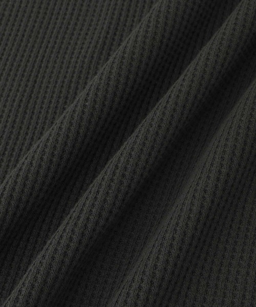 NAVY（ネイビー）の「nAvy リラックスFITワッフルロングTシャツ（Tシャツ/カットソー・メンズ・チャコールグレー/グレー/アイボリー/ベージュ・XL/L/M/S）」の8枚目の写真