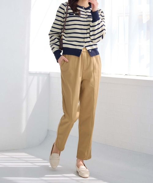 alotta(アロッタ)の「あったか裏起毛テーパードパンツ(その他パンツ・レディース・ダークブラウン/ネイビー/ブラック/キャメル・LL/L/3L/M)」の16枚目の写真