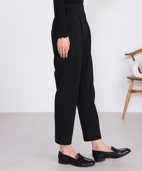 GALLORIA(ギャローリア)の「マルチストレッチ 裏起毛テーパードパンツ(その他パンツ・レディース・ブラック/チャコールグレー/ライトベージュ・LL/L/M/S)」の4枚目の写真