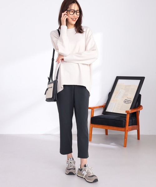 GALLORIA(ギャローリア)の「マルチストレッチ 裏起毛テーパードパンツ(その他パンツ・レディース・ブラック/チャコールグレー/ライトベージュ・LL/L/M/S)」の11枚目の写真