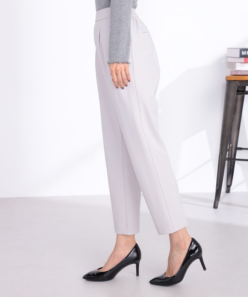 GALLORIA(ギャローリア)の「マルチストレッチ 裏起毛テーパードパンツ(その他パンツ・レディース・ブラック/チャコールグレー/ライトベージュ・LL/L/M/S)」の15枚目の写真