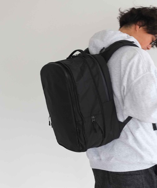 NOIR(ノワール)の「Transistor backpack(バックパック/リュック・メンズ・ブラック・FREE)」の1枚目の写真