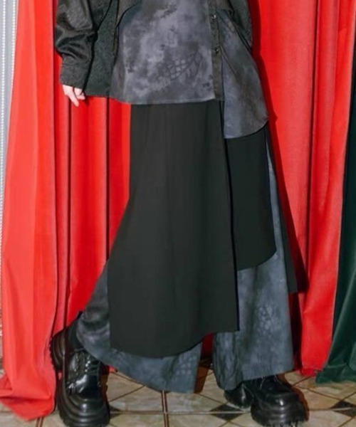 SHIBUYA Zy.(シブヤジー)の「Doppel Shadowフェイクレイヤードワイドパンツ(その他パンツ・メンズ・ブラック・S/M/L)」の3枚目の写真