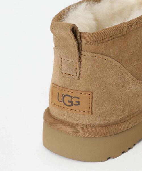 UGG（アグ）の「UGG　CLASSIC ULTRA MINI（ブーツ・レディース・ブラック/キャメル・22/23/24/25）」の4枚目の写真