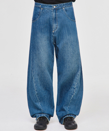 SIGNATURE（シグネチャ）の「Curved Engine Denim Pants [Indigo Blue]（デニムパンツ）」