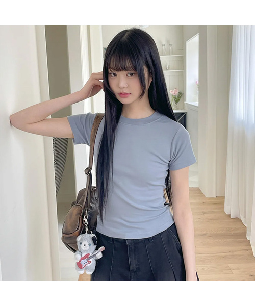muahmuah（ムーアムーア）の「スリムフィットレギュラー半袖Tシャツ[2色]（Tシャツ/カットソー・レディース・ブラック/ブルー/ホワイト/ライトグレー・FREE）」の4枚目の写真