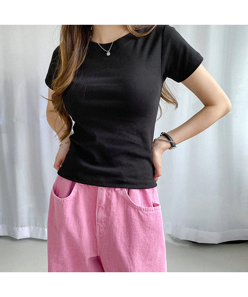 muahmuah（ムーアムーア）の「スリムフィットレギュラー半袖Tシャツ[2色]（Tシャツ/カットソー・レディース・ブラック/ブルー/ホワイト/ライトグレー・FREE）」の2枚目の写真