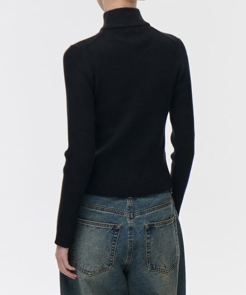 MUSINSA STANDARD WOMAN（ムシンサスタンダードウーマン）の「ウィメンズリブスリムニットジップアップ[ブラック]（ニット/セーター・レディース・その他・SMALL/MEDIUM/LARGE）」の3枚目の写真