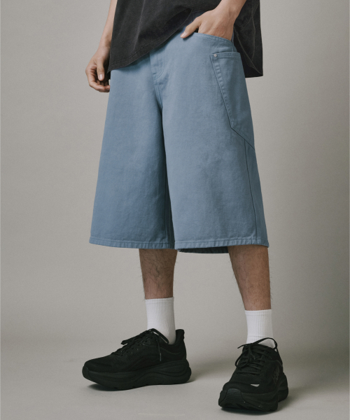 Verdnt（バーダント）の「レイヤードカーゴツイルコットンバミューダショーツ[ブルー]（その他パンツ・レディース・ブルー・LARGE/X-LARGE/SMALL/MEDIUM）」の2枚目の写真