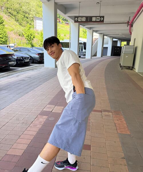 Verdnt（バーダント）の「レイヤードカーゴツイルコットンバミューダショーツ[ブルー]（その他パンツ・レディース・ブルー・LARGE/X-LARGE/SMALL/MEDIUM）」の10枚目の写真