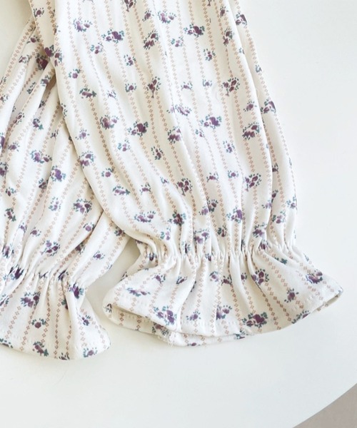 DAY CLOSET（デイ クローゼット）の「【セットアップ/ストレッチ有/ビーチスキン仕立て/裾・袖ゴム入り】長袖ダブルフリル襟ルームウェア 上下2点セット キッズ（ルームウェア/パジャマ・キッズ・オレンジ系その他/ホワイト系その他2/ホワイト系その他/レッド系その他・110cm/120cm/130cm/140cm）」の17枚目の写真