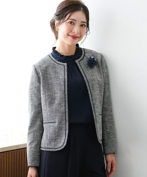 ANY SIS（エニィスィス）の「ライトストレッチ ツイード ジャケット（ノーカラージャケット・レディース・ライトグレー系6/ネイビー系6・SMALL/MEDIUM/LARGE）」の4枚目の写真